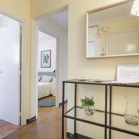 Apartamento Con Encanto, Luminoso Y Tranquilo Appartamento *
